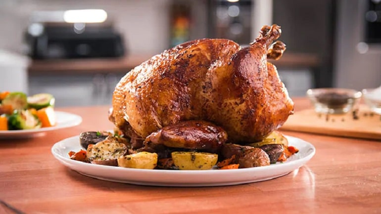 rotisserie chicken calories
